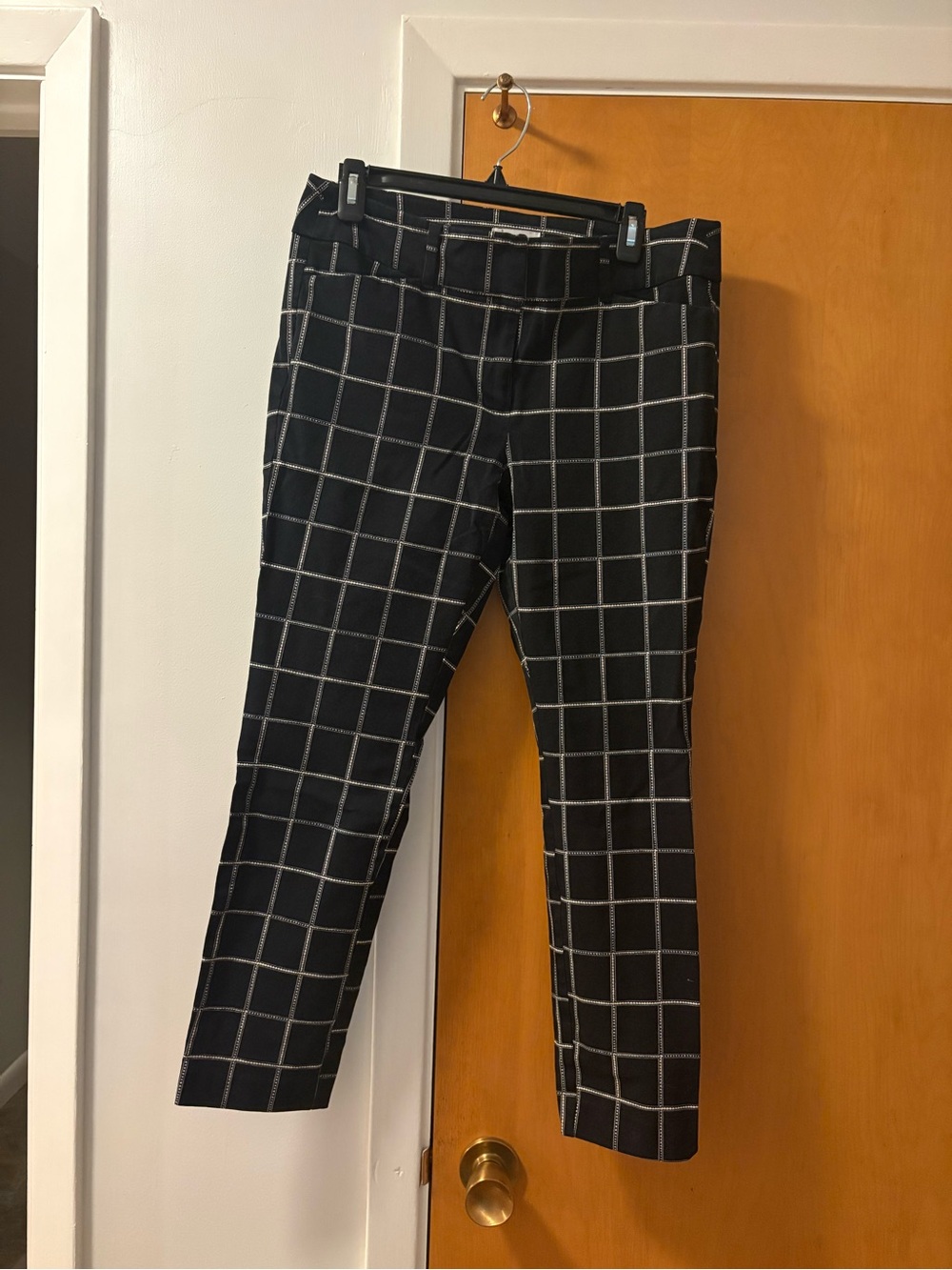 LOFT Women’s Black Windowpane Dress Pants - Size 8